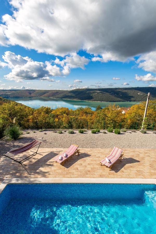 Villa Valente With Pool Labin  Eksteriør bilde